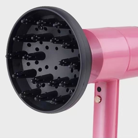 Asciugatrice di capelli a ioni negativi professionale 1500w Strong AC Motor Household Hair Care Con 3 ugelli d'aria per capelli ricci
